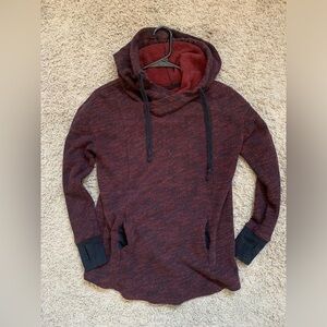 Women’s sweatshirt